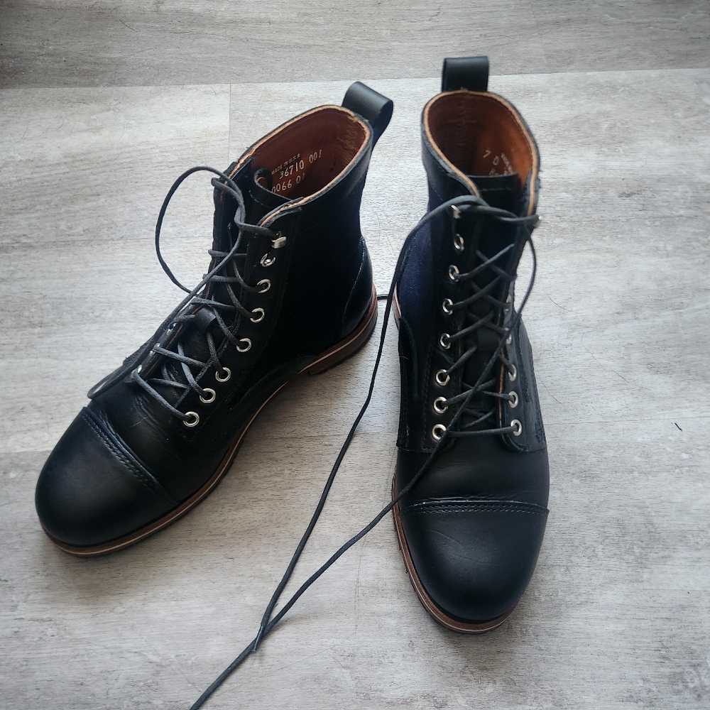 Helm Adreon Boots